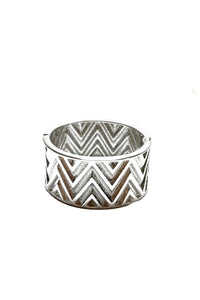 TEXTURED CUFF BRACELET