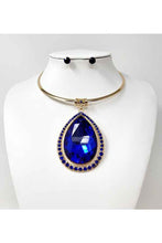 Load image into Gallery viewer, OVER SIZE TEARDROP STONE PENDANT CHOKER NECKLACE