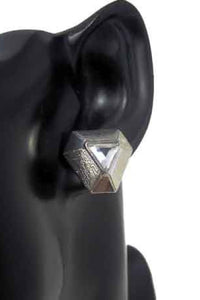 TRIANGLE SURROUNDED BY STONE POST EARRING