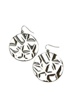 Load image into Gallery viewer, TEXTURED CIRCLE DROP EARRINGS