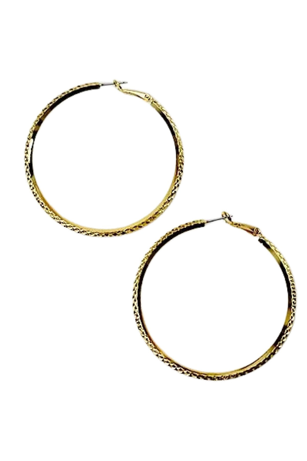 TEXTURED ETCHED HOOP EARRINGS