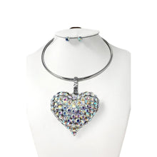 Load image into Gallery viewer, Over Size Heart Stone Pendant Choker Necklace Set