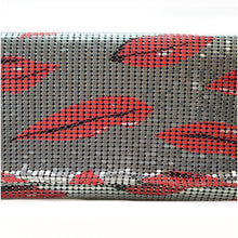 Load image into Gallery viewer, Lips Printed Evening Clutch